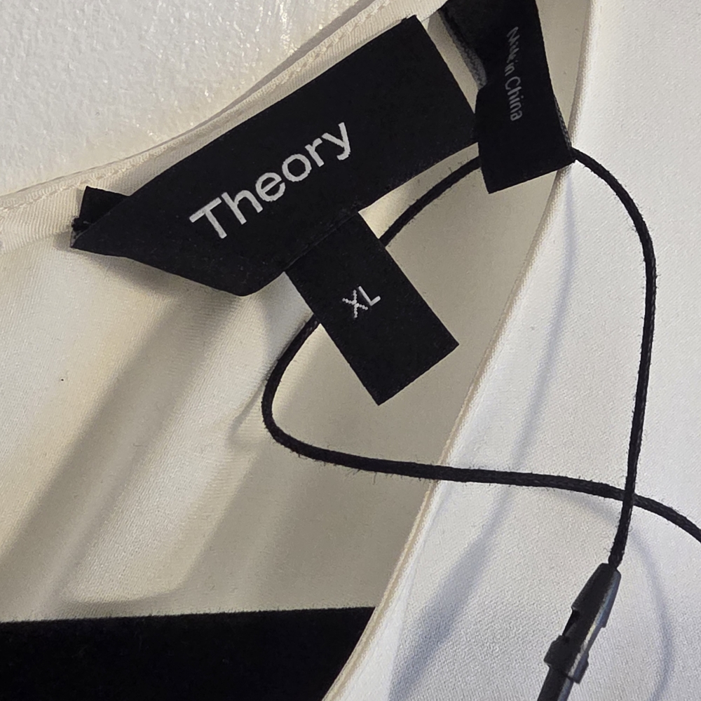 Theory Cream Sleeveless Blouse - Picture 2 of 4